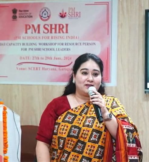 Dr. Aprajita Khanna clinical practice